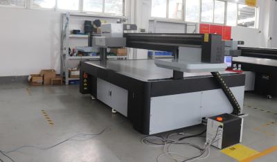 Cina Etichetta UV Flatbed Printing Machine Grandi dimensioni Desktop Flatbed Printer in vendita