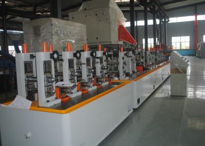 China Präzisionsrohrmühle Metall Stahl Runde / Quadratrohrmachmaschine Hochgeschwindigkeit Max 120m/min zu verkaufen