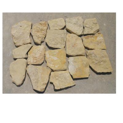 China FSCS-025 Travertine Traditional Natural Marble Golden Outdoor Stone Random Design Wall Stone Cladding for sale