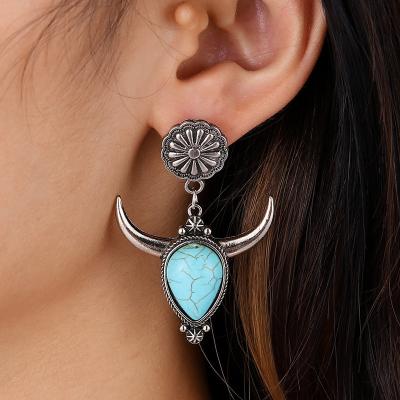 China Wholesale Turquoise TRENDY Earring Shape Personality Cowboy Style Personality Cowboy Boho Women Stud Earrings Jewelry for sale