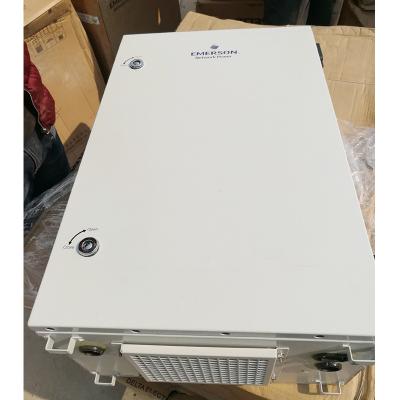 Chine Armoire de télécommunications extérieure en acier laminé à froid résistant aux intempéries 220V Protection contre la corrosion à vendre