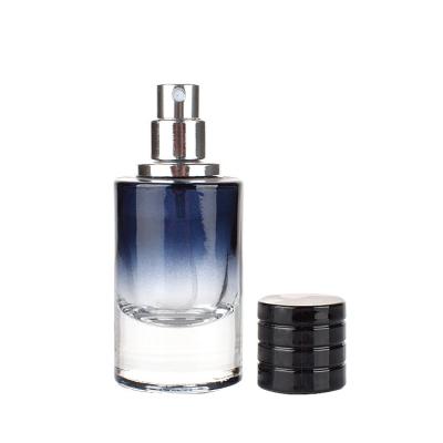 China Fashionable Wholesale Empty Luxury 30ML Glass Perfume Transparent Bottle for sale