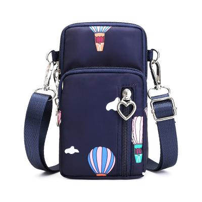 China Durable Kids Gifts Beads Kids Invent Purse Phone Coin Bag Shoulder Bag Coin Bag for sale