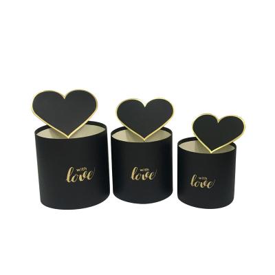 China Recycled Three Flower Gift Box Materials Valentine's Day Love Hug Bucket Flower Box Round Set With Gift Box for sale