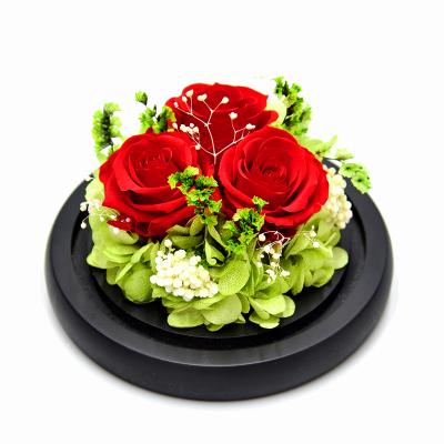 China Celebration& party& celebratory high quality forever roses in heart shaped glass dome flower eternal roses forever bloom for sale