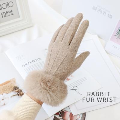 China Rabbit Fur Cuff Fashion Women Cycling Fur Cuff Bow Touch Screen Woolen Gloves for sale