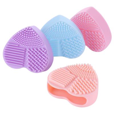 China Portable Colorful Heart Shape Clean Make Up Brushes Wash Vanity Brush Silica Panel Cosmetic Cleaning Tools For All Makeup Brushes for sale