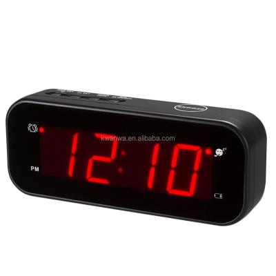 China LUMINOVA Kwanwa Small Pocket Travel Battery Digital LED Alarm Clock with 0.9