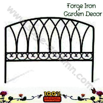 China Easily Assembled Iron Garden Fence Grass Steel Fence Metal Trellis Wrought Iron Garden Single Edge for sale