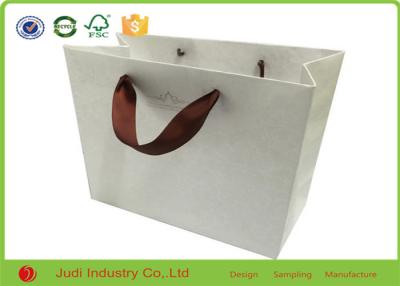 China Bolsas de papel personalizadas modificadas para requisitos particulares tamaño blanco de las bolsas de papel de Kraft con la ventana en venta