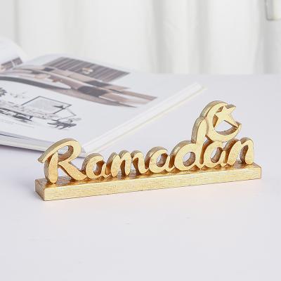 China Middle East Ramadan Resin Art and Gift Ramadan Greetings, Polyresin Ramadan Letters Table Top Decor for sale