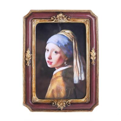 China Handmade New Arrival Resin Souvenir Classic European Style Picture Frame for Decors and Gifts for sale