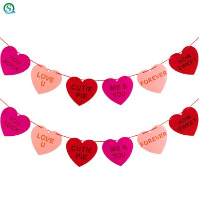 China 100% Hearts Felt Eco-Friendly Garland Banner for Valentine's Day Decoration, Wedding Engagement Birthday Party Favor for sale