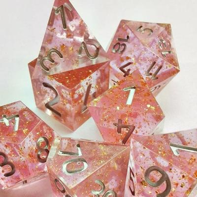 China Resin Dungeons and Dragons Resin Polyhedral Acrylic DND Transparent Glitter RPG 7pcs Set Board Game Cut Out Style Pcs Colorful Color for sale