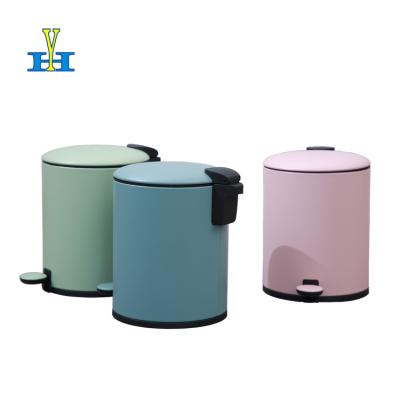 China 5L Viable Round Shape Household Trash Can Foot Pedal Bin Kitchen Colorful Waste Bin for sale