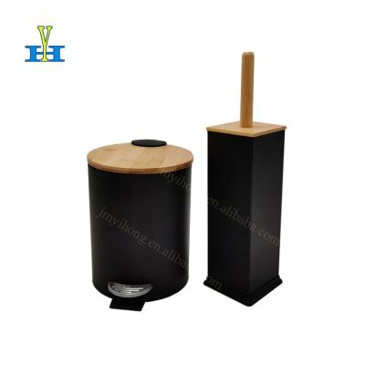 China Sustainable High Quality Bamboo Lid Foot Pedal Trash Can Toilet Sweep Suitable For Hotel Bedroom Trash Can Sets for sale