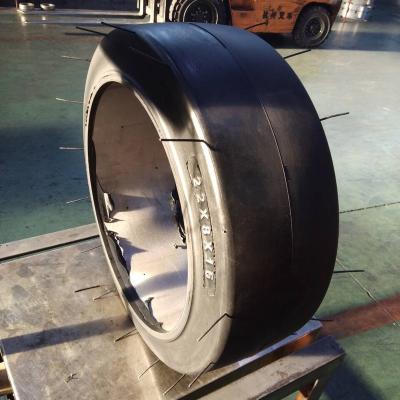 China Diesel Forklift Durable 8x16x22 21X7X15 16X5X10.5 Adhesive Tires With Soft Pattern For Electric Forklift for sale