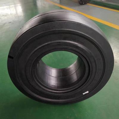 China Durable Adhesive Solid Rubber Tires 21X7X15, 16X5X10.5 Diesel Forklift Solid Tire For Electric Forklifts for sale