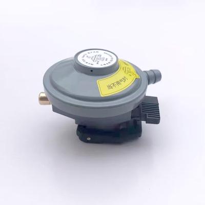 China Factory direct safety lpg high pressure gas regulator with overflow cut off devices 0.6 for sale