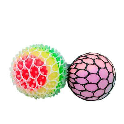 China Stress Relax Soft Color Changing Squeeze Grapes Mesh Ball Toys For Hot Sale Stress Ball for sale