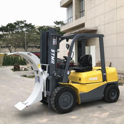 China Hotels STMA Forklift Model 2 Ton -5 Ton Forklift Attachment Clamp For Paper Roll for sale