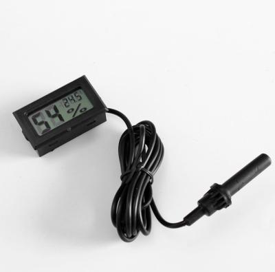 China Quick Response TPM-30 With 1.5m Wire Mini Electronic Digital Temperature Humidity Meter for sale