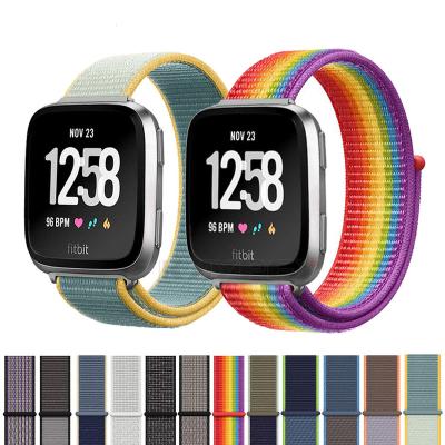 China Beautify Professional Nylon Loop Strap Watch Bands For Apple Watch Series 5 for sale