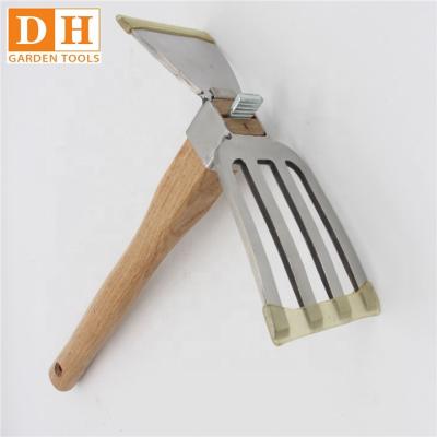 China FarmingTool China made hot sale European gardening harrow and stainless steel small hoe with wooden handle rake hoe for sale