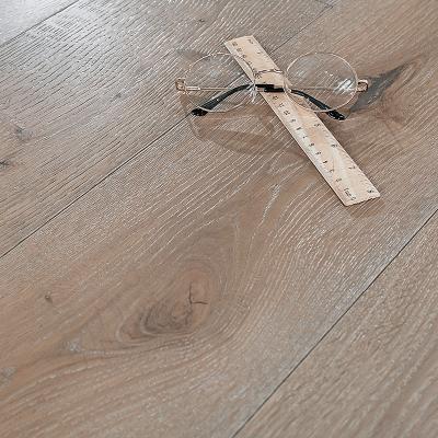 China 2021 Best Use Quality Oak 14/3mm Industrial Indoor Hardwood Flooring for sale