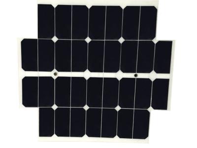 中国 SunPowerの太陽電池が付いている軽量の適用範囲が広い注文の太陽電池パネルの白の背部シート 販売のため