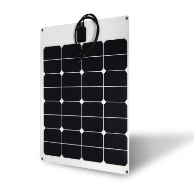 Chine Panneaux solaires portatifs flexibles de 12 volts rv 120 watts équipés du câble de 0.5m à vendre