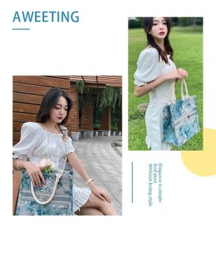 China Recyclable Cheap Hand Painted Premium One-Shoulder Diy Style Ladies Portable Tote Jute Bag Can Be Customized for sale