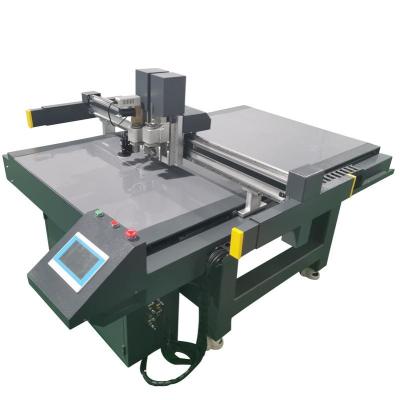 China doossteekproef gesneden snijmachine, oscilleren en het vouwen van machine, steekproefmaker, plotter, Doosmaker, digitale messensnijder Te koop