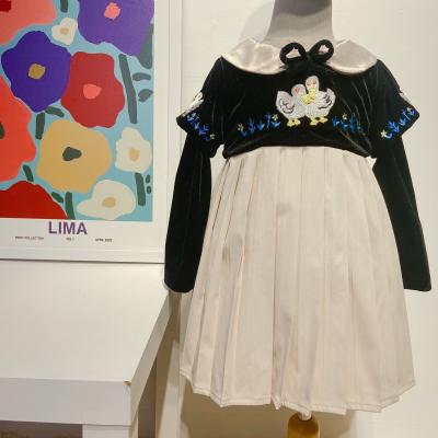 China 2021 Autumn Winter Children Kid Girl Breathable Texture Duck Animal Embroidery Velvet Pleated Skirt Princess Dress for sale