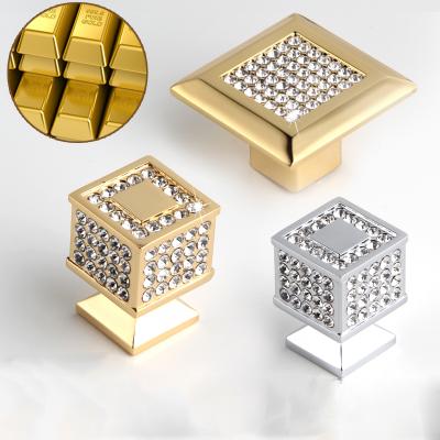 China Real Contemporary 24K Gold Furniture Knobs or Chrome Czech Crystal Drawer Door Handle Cabinet Knobs Wardrobe Pull Handles for sale