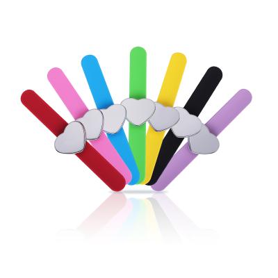 China Professional silicone 3-5days P6432 salon wrist bracelet magnetic colorful heart shape for sale