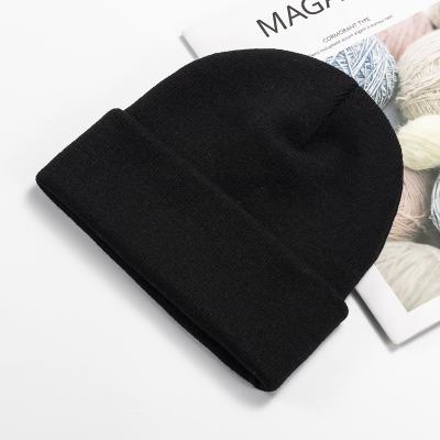 China COMMON Solid Unisex Knitted Soft Wool Hat Fashion Autumn Female Winter Hat Male for sale