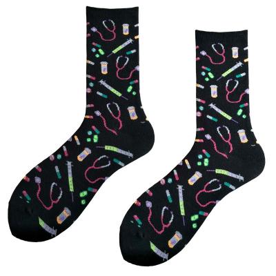 China 2021 Wholesale hot sale fashion hip-hop hospital soft cotton popular pattern antibacterial breathable funny sports couple men crew socks for sale