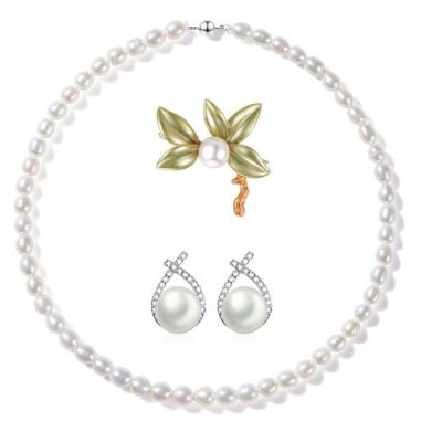 China 2021 New Fashion CLASSIC Jewelry Freshwater Pearl Necklace, Earring and Brooch Set for sale