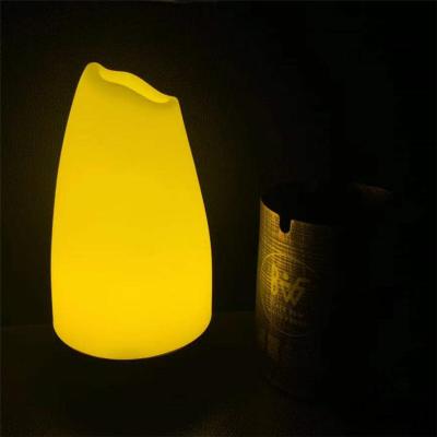 China 2020 Modern New Table Lamp For Shop Cafe Table Table Battery Operated Lamp for sale