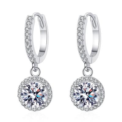 China CLASSIC VVS moissanite diamond earrings Sterling silver with 18k gold plating hook earrings 1ct main stone for sale