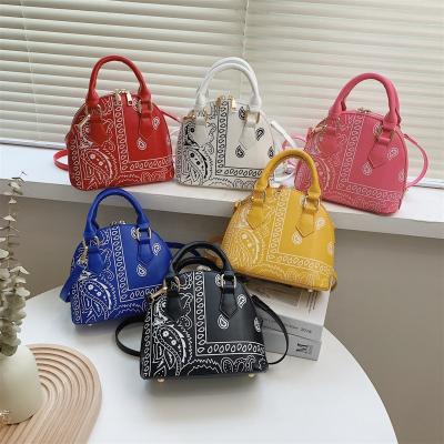 China Lady's Fashion 2021 Handbags Clips Women's Purses Luxury Handbags For Purses And Women's Handbags for sale