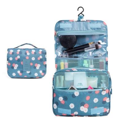 China Fashion Customized Travel Toiletry Bag With Handle Waterproof Cosmetics Makeup Organizer For Women Hanging Toiletry Bag for sale