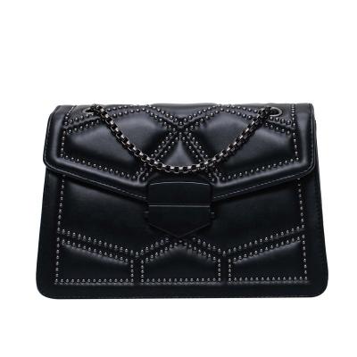 China Cross 2021 Lady Shoulder Rivet Chain - Latest Body Bag Lady Small Messenger Bag Luxury Handbags for sale