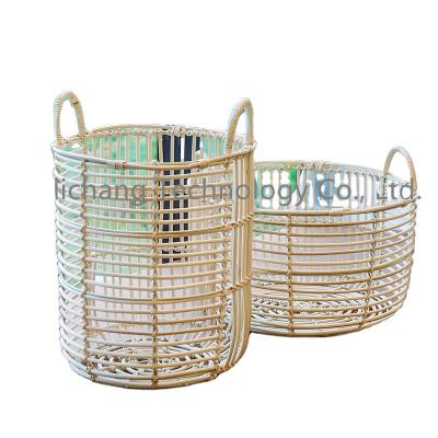 China Modern new style Lower Price portable natural round indonesia kids bulk rattan laundry basket with handle for sale