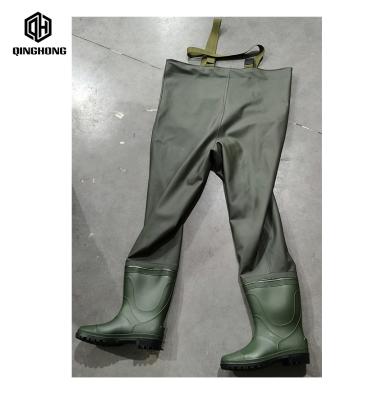 China Adjustable Belt Qinghong Manufacturer Pure PVC Chest Wader For Fishing Standard Custom Environmental Felt Scope Sole Thigh Waders for sale