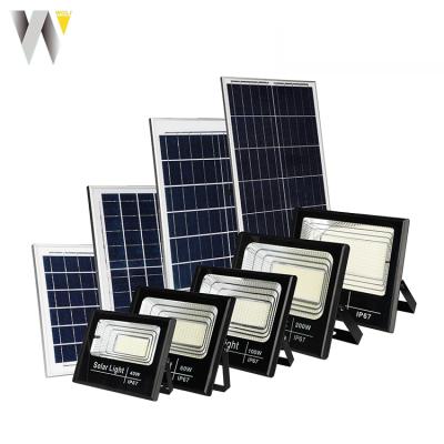 China Good Heat Dissipation Performance High Power Ip67 100w 150w 200w 300w Waterproof Outdoor Solar Led Flood Lights for sale