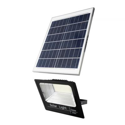 China Good Heat Dissipation Performance High Quality Outdoor Waterproof Ip67 40 60 100 200 300 Watts Led Solar Flood Lights for sale