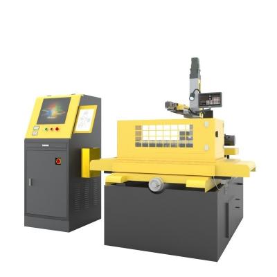 China DK7780F Máquina EDM de corte de alambre CNC con taper grande más 30 deg y solicitud personalizada en venta