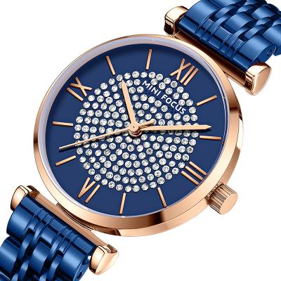 China Day/Date Mini Housewives Wrist Watch Around Quartz Women Watches Diamond Dial Quartz Watches Women for sale